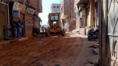 رفع 20 طن مخلفات من شوارع أرمنت بالأقصر