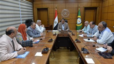 محافظ الدقهلية يتابع الموقف التنفيذي لحصر الأراضي غير المستغلة 