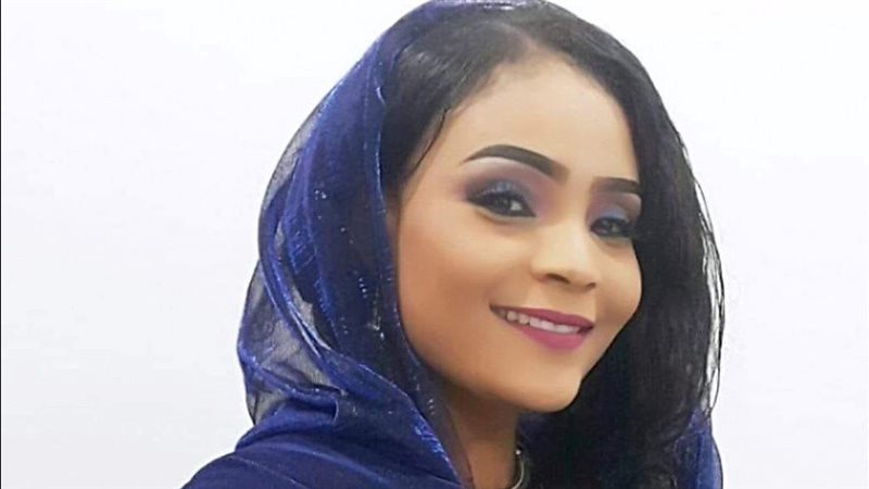 الفنانة السودانية