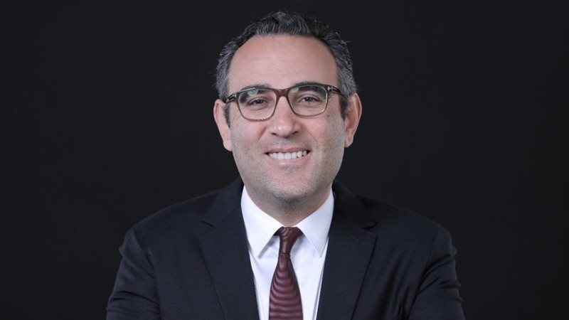 محمد الدماطى عضو