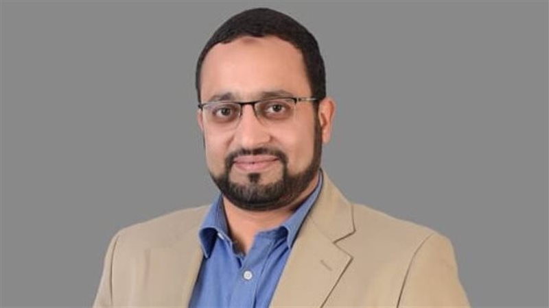 الدكتور عمر عبد الغني،