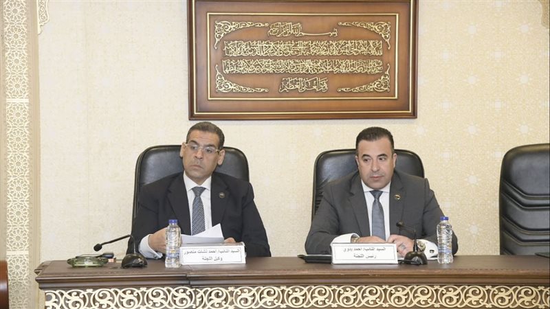اجتماع لجنة الاتصالات