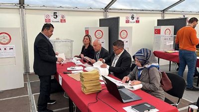 أزمات قلبية تطيح بـ3 سيدات من المشاركات في الانتخابات التركية