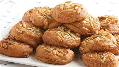 طريقة عمل كوكيز البطاطا الحلوة (فيديو)