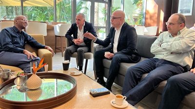 الجزار يلتقي وزير الطاقة التنزاني لمتابعة محطة جوليوس نيريري الكهرومائية