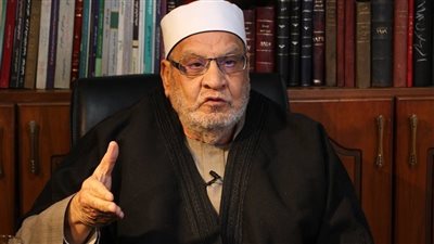 أحمد كريمة يحدد للرجل ما يفعله تجاه زوجته أو أخته أو ابنته المتبرجة