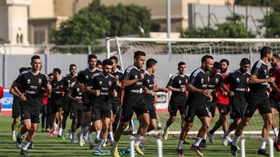 مباراة ودية بمشاركة عناصر من قطاع الناشئين في مران الأهلي استعدادًا للترجي 