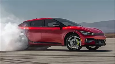 مقارنة بين السيارات الكهربائية الثلاث المتنافسة في سباق التسارع