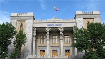 الخارجية الإيرانية: عازمون على تطوير العلاقات مع مصر والجيران