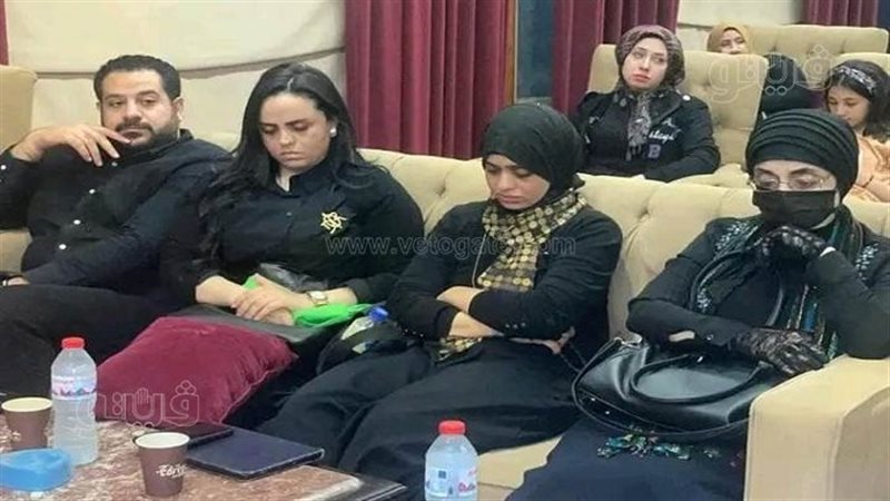 بكاء أسرة نجم الدراويش