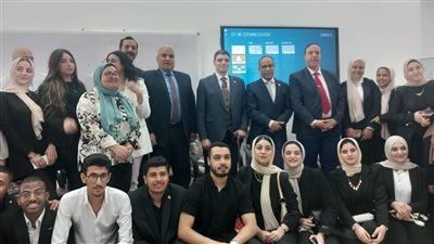 مؤسسة حياة كريمة تنظم ندوة توعوية بجامعة قناة السويس (صور) 