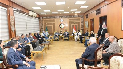 محافظ الدقهلية يستقبل لجنة القوي العاملة بمجلس النواب