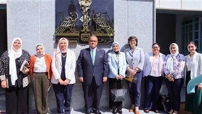 وفد منظمة التعاون الاقتصادي والتنمية يزور جامعة عين شمس