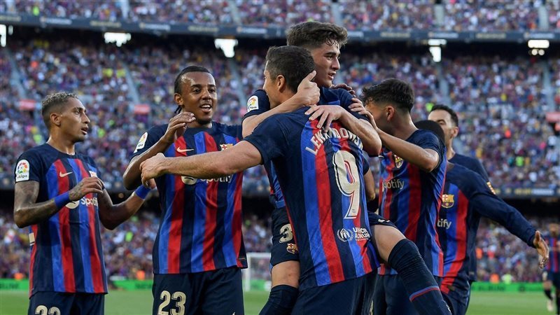 برشلونة، فيتو