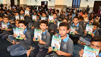 فرحة غامرة من أطفال البرنامج الصيفي بمسجد السيدة خديجة في الجيزة (صور)