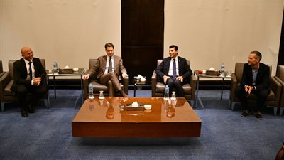 وزير الرياضة يشهد مؤتمر استضافة تور دي فرانس للدراجات لأول مرة بالشرق الأوسط 