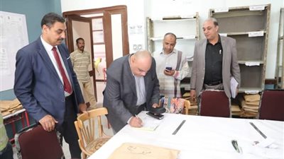 وكيل تعليم الوادي الجديد يبعث رسالة طمأنة من كنترول الشهادة الإعدادية 