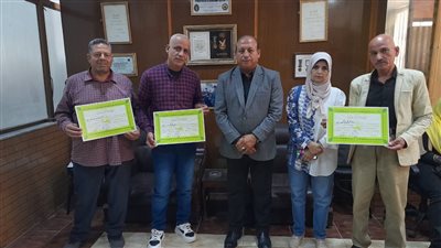 تكريم أعضاء لجنة الإسكان الاجتماعي بحيي العبور والسبيل بمدينة العريش