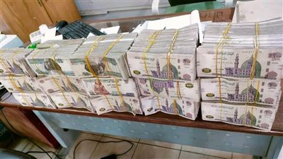 جمرك قسطل البري يحبط محاولة تهريب كمية من النقد المصري