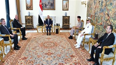 أزمات السودان وليبيا وتعزيز التعاون العسكري تتصدر مباحثات السيسي ووزير دفاع إيطاليا