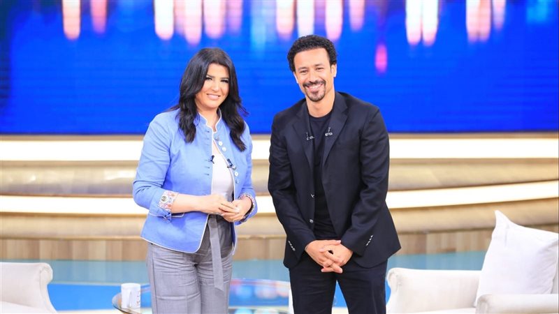 أحمد داوود مع منى