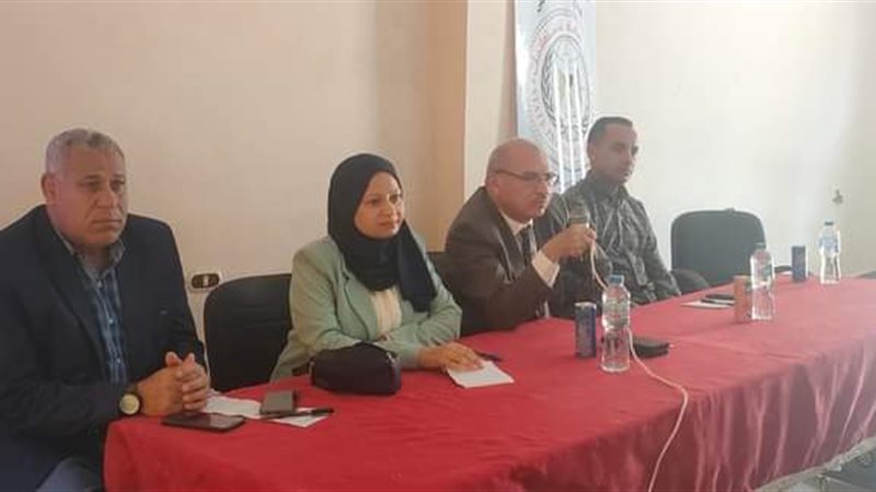 ندوة إعلام الخارجة