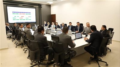 وزير الصحة يتفقد ديوان عام الوزارة في العاصمة الإدارية الجديدة