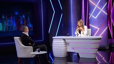  مدحت العدل يعلن مفاجأة بشأن شريهان مع إيمان أبو طالب على الحياة