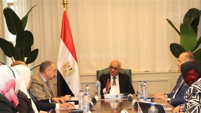 وزير التعليم: وضع آليات لزيادة الاستثمار في مدارس النيل الدولية والتسويق لها خارج مصر