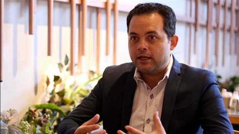 احمد الزيات, فيتو