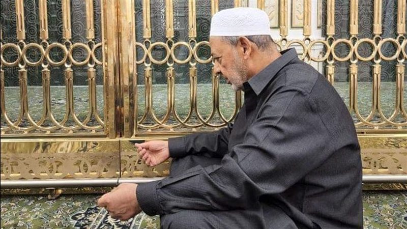 الدكتور أحمد الطيب