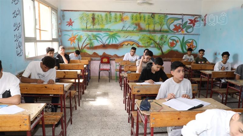 امتحانات الإعدادية،