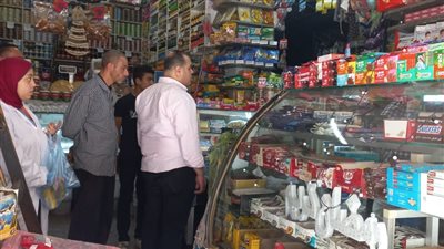 محافظ الإسكندرية يشدد على ردع المخالفين بالأسواق