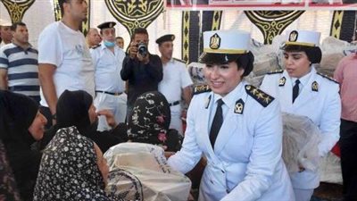 الداخلية تنظم قوافل إنسانية وطبية في الغربية والمنيا (صور)