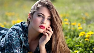  تفسير رؤية المرأة الجميلة في المنام وعلاقته بسماع أخبار سعيدة قريبا 