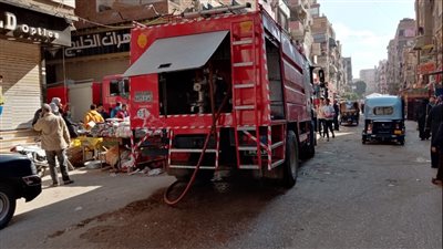 إصابة 8 أشخاص في حريق بمصنع بالخصوص 