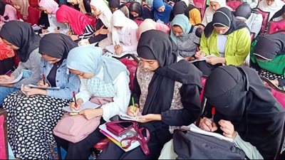 ختام فعاليات القوافل التعليمية لمراجعة مناهج الثانوية العامة بالبحيرة (صور)