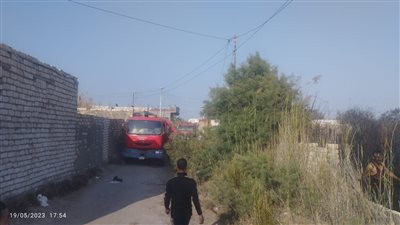 اخماد حريق شب في هيش بمدينة القنطرة بالإسماعيلية (صور) 