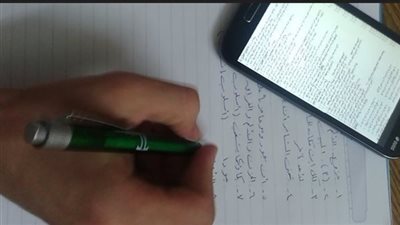 تداول أسئلة وإجابات امتحان الاستاتيكا على جروبات الغش، والتعليم تحقق