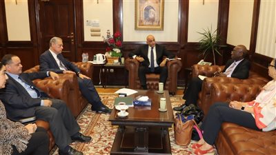 جهاز تنمية المشروعات يبحث التعاون مع بنك التنمية الإفريقي