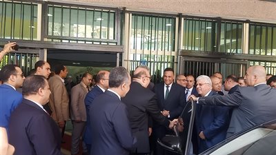 جولة لوزير التعليم العالي داخل جامعة المنصورة (بث مباشر)