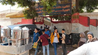 طلاب الشهادة الإعدادية بالقاهرة: امتحان الجبر سهل للي مذاكر (فيديو)