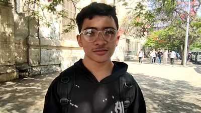 طلاب أولى ثانوي بالجيزة: امتحان الأحياء سهل (فيديو)