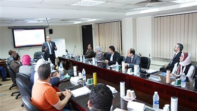 هشام بدر يلتقي الفائزين بجوائز التميز الفردي في الدورة الثالثة