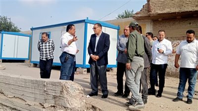 محافظ الشرقية يتفقد مجمع خدمات بلبيس 