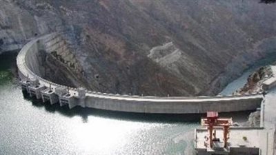 خبيرة ترسيم حدود تحذر من كارثة جديدة بسد النهضة، وتسريب بالسرج (فيديو)