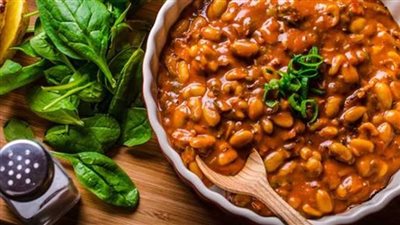 طريقة عمل الفول باللحمة من الشيف شربيني (فيديو)