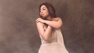 نجوى كرم تطرح آخر أغنيات ألبومها الجديد (فيديو)