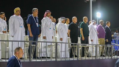 أبو ريدة يسلم منتخب مصر كأس العرب للكرة الشاطئية