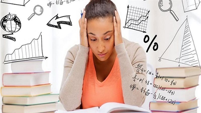 طلاب ثانوية عامة،